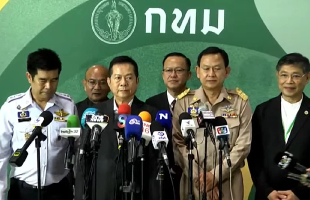 รับสมัครผู้ว่าฯ กทม.วันแรกราบรื่น ปธ.กกต.ยันบัตรไร้บาร์โค้ด