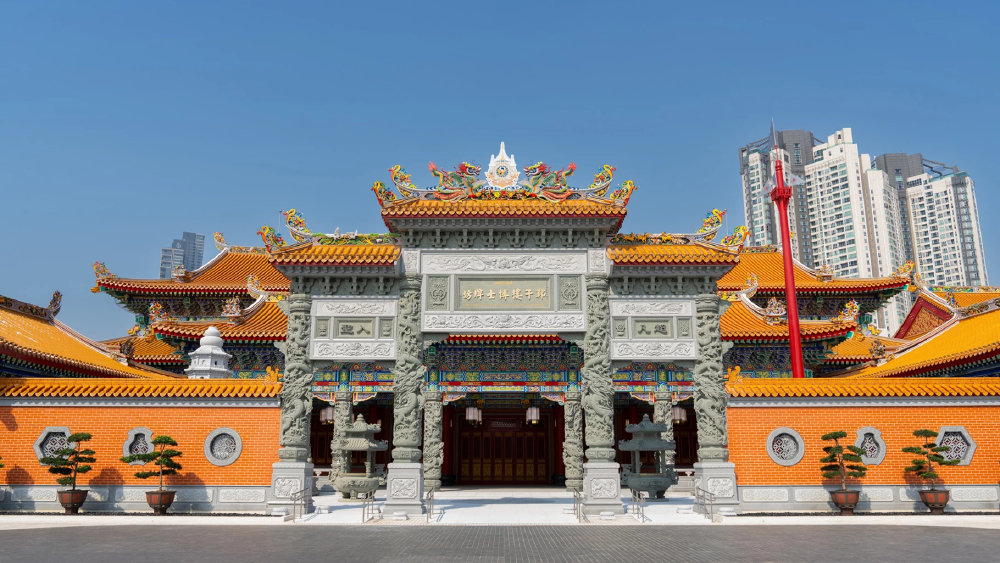 ศรัทธาธรรม 'ศาลเจ้าไต้ฮงกงหยกขาว' พุทธสถานอันศักดิ์สิทธิ์