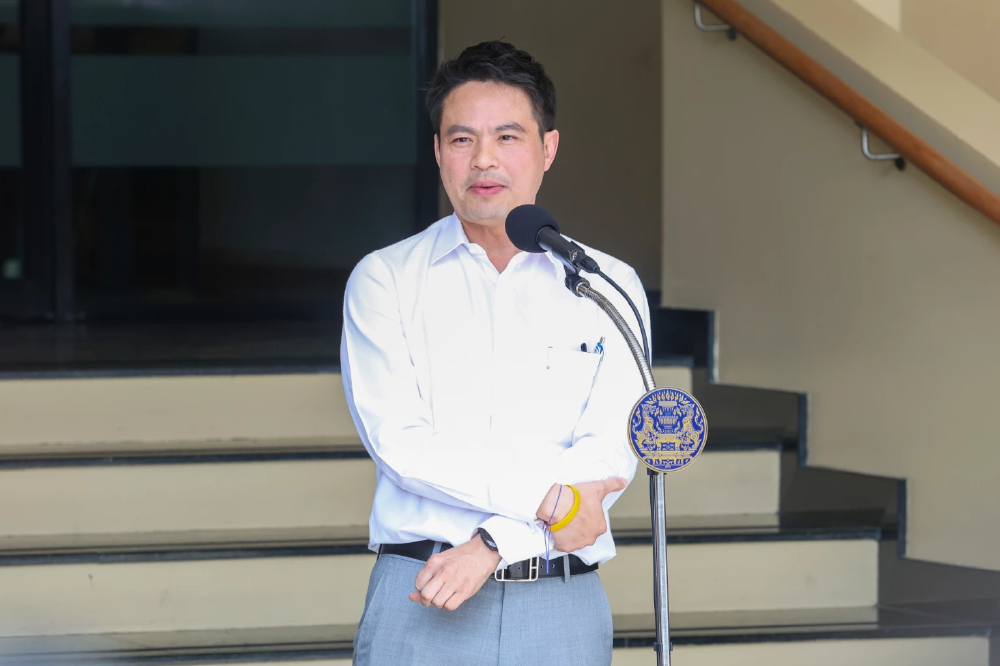 'ภารดร' เผยรัฐบาลส่งคำชี้แจงเงินกู้ 4 แสนล้านบาทให้ศาลวันนี้
