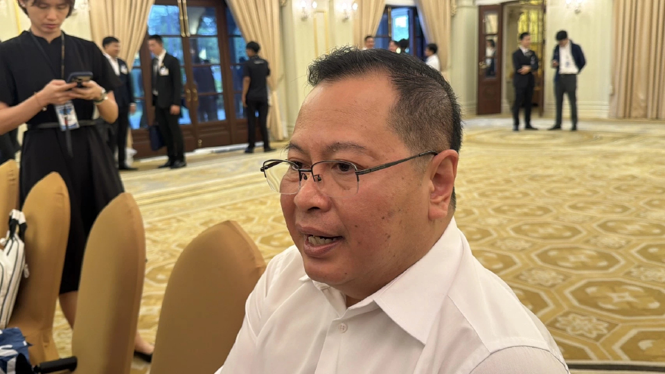 'ปกรณ์' มั่นใจ เงินกู้ 4 แสนล้านไม่สะดุด ลั่น ครม.ไม่กล้าตีเช็คเปล่า เหตุติดคุก