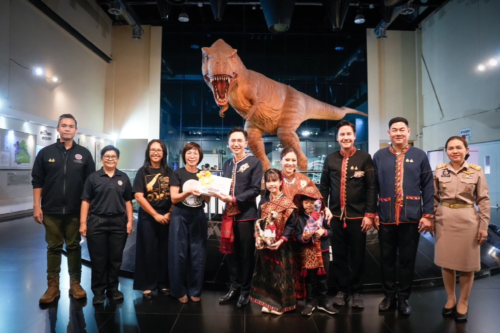 'ยศชนัน' ลุยงานวันหยุด เปิดงานบุญบั้งไฟ ดันกาฬสินธุ์เมืองเที่ยว