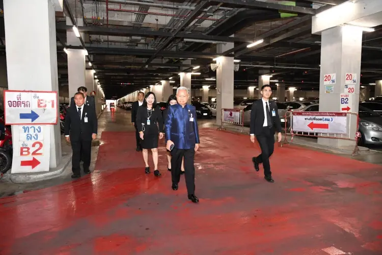โสภณ ตรวจรัฐสภา แจงภาพขยะลอย เป็นขั้นตอนทำความสะอาด หลังฝนตกหนัก