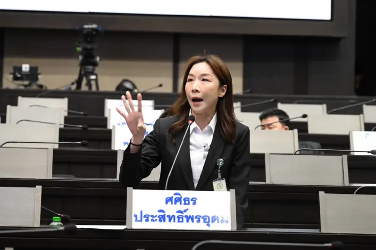'ศศิธร' ลุยชิง ส.ก.พระนคร สมัย2 พร้อมสานงานเดิม เติมนโยบายใหม่