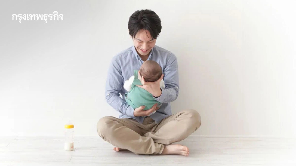 'พ่อบ้านฟูลไทม์' ผู้ชายอยู่บ้านเลี้ยงลูก เทรนด์ใหม่ในสิงคโปร์