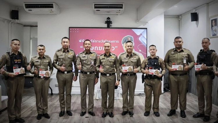 ตบรางวัล ยกนิ้วให้ 3 ตำรวจอินฟลูฯ - 5 ตำรวจทำงานเยี่ยม ดูเลยใครบ้าง