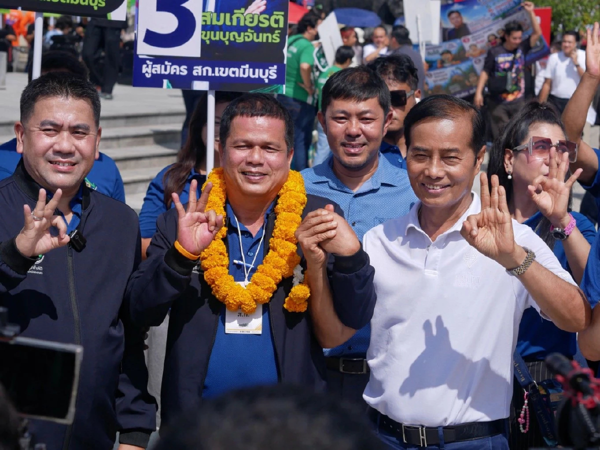 'สมเกียรติ' จับได้เบอร์ 3 ชิงสก.มีนบุรี  ชู 5D กล้านำ กล้าทำ กล้ารับผิดชอบ