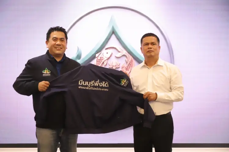 เปิดตัวทีม 'มีนบุรีพึ่งได้' สู้ศึกเมืองหลวง 'สมเกียรติ' ลั่น 'มีนบุรี 5D'