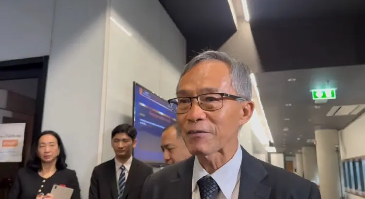 'กก.สรรหา กสทช.' ประชุมลับ ถกปมคุณสมบัติ 'นพ.สรณ' ยังไร้ข้อสรุป