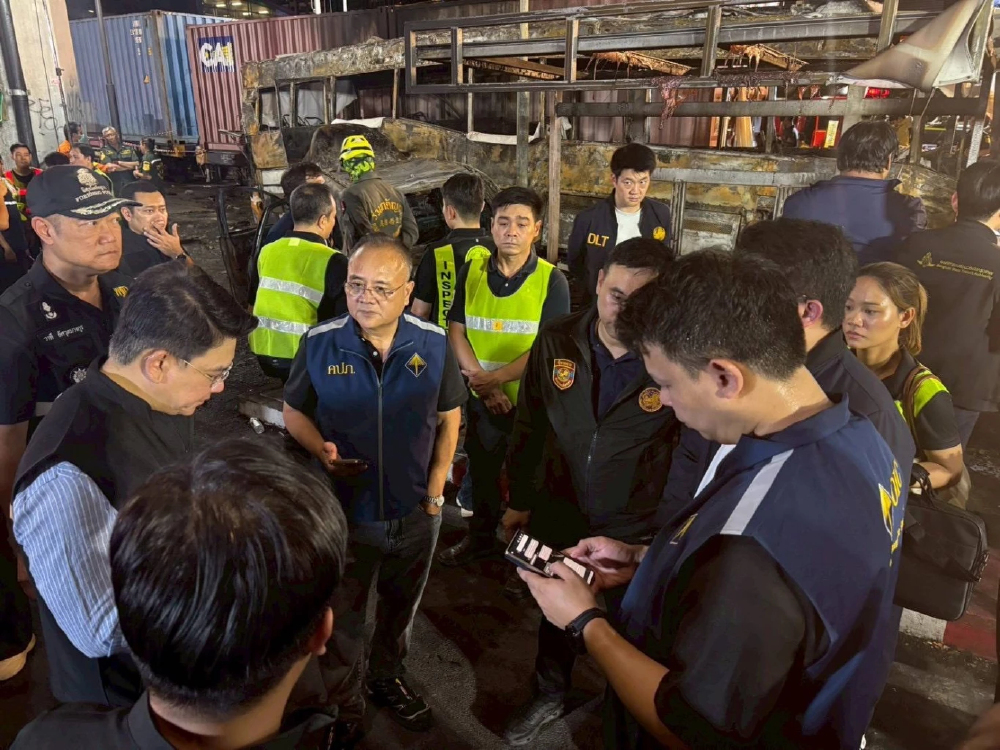 คปภ. สั่งเร่งจ่ายค่าสินไหม  เหตุรถไฟชนรถเมล์ย่านมักกะสัน