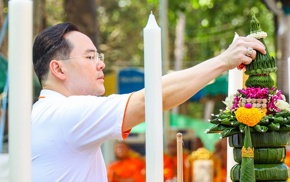 CKPower ร่วมกลุ่ม ช.การช่าง ยกฉัตรเหนือพระประธานอุโบสถเก่าแก่กว่า 200 ปี วัดนาห้วย