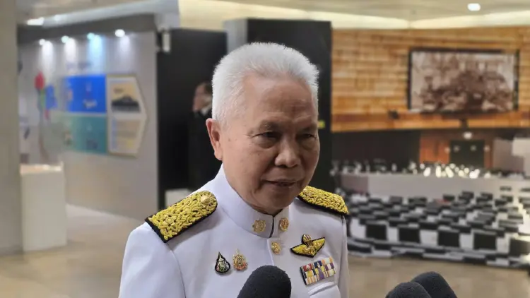 'โสภณ' ไม่รู้ปมแชทหลุดช่วยน้ำเงิน ย้ำแยกบทบาทชัด หลังนั่ง ปธ.สภา