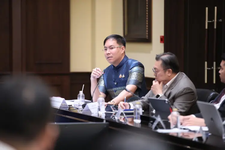 'อัครนันท์' อาสาสางภาระครู ดันโมเดลลดซ้ำซ้อน-คืนเวลาสอน