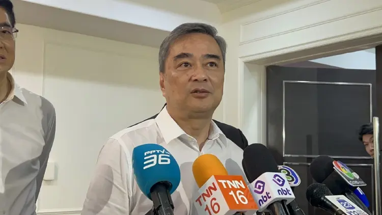 'อภิสิทธิ์' ไม่ห่วง กทม. ล็อกตัว 'ผู้ว่าฯกทม.' พร้อมทำเต็มที่