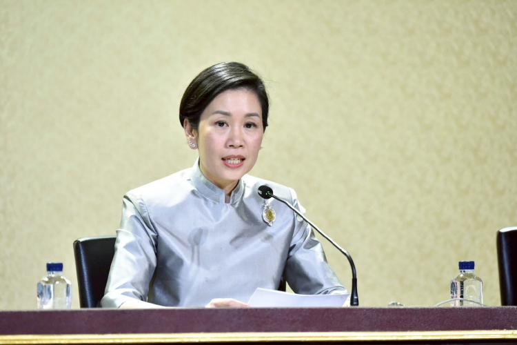 รัฐบาลแจงร่างกฎกระทรวงธุรกิจต่างด้าว ไม่ใช่เปิดเสรีแบบไร้กำกับ ย้ำมีกม.เฉพาะควบคุมกิจการ