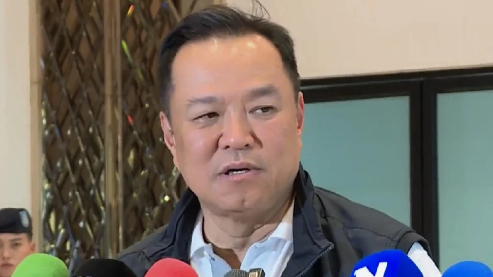 ‘อนุทิน’ จี้ ‘กัมพูชา’ ปล่อยคนไทย ซัดไม่เข้าท่าปล่อยคลิป AI เตรียมเปิดด่าน
