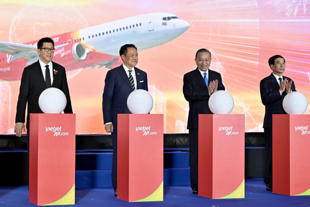 ‘เวียตเจ็ท กรุ๊ป’ ร่วมฉลอง 50 ปีความสัมพันธ์ไทย–เวียดนาม บินเชื่อม 2 ประเทศขนผู้โดยสาร 50 ล้านคน