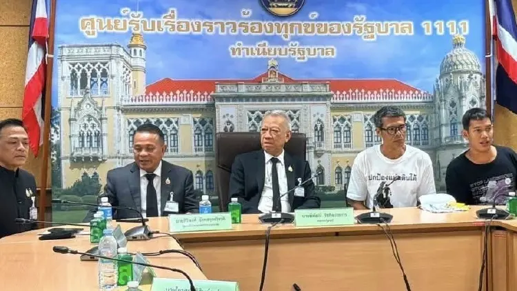 ‘พิพัฒน์’ ถก ม็อบต้าน‘แลนด์บริดจ์’ เลิกร่างกม.SEC ตั้งคกก.คู่ขนานชุด ‘เอกนิติ’