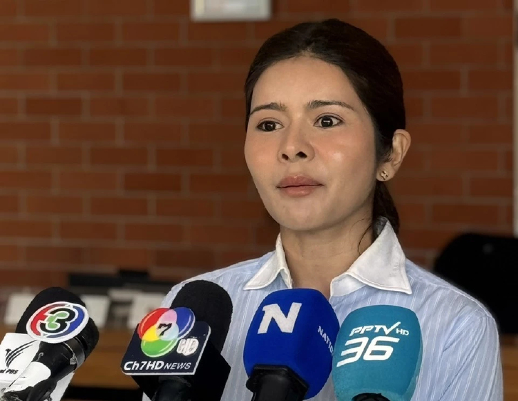 'ภคมน' สับนายกฯ ปมเด้งผู้ว่าฯ-รองผู้ว่าฯภูเก็ต แค่ละครตบตา