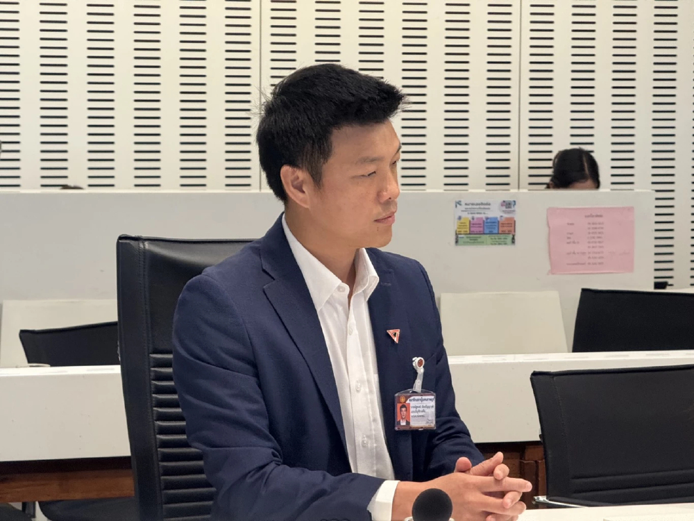 'หน.-เลขา ปชน.' ป้อง 'ภาวุธ' แจงดีเอสไอ ปัดตอบฟ้องกลับหรือไม่