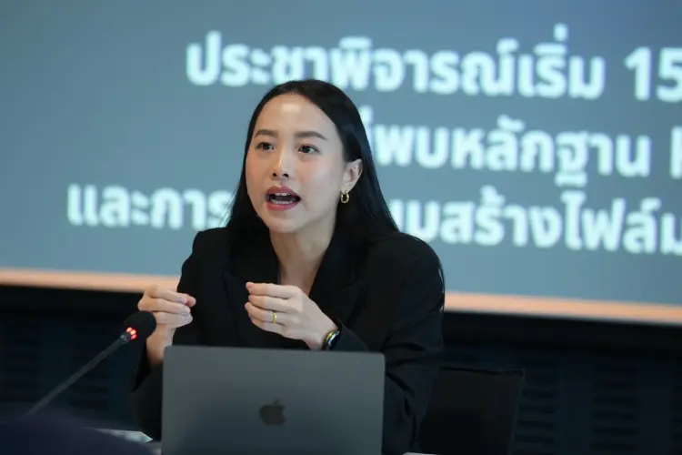 'รักชนก' ซัด 'ไชยชนก' อย่าหลบหลังปลัดดีอี เหน็บนายกฯไม่กล้าแตะ