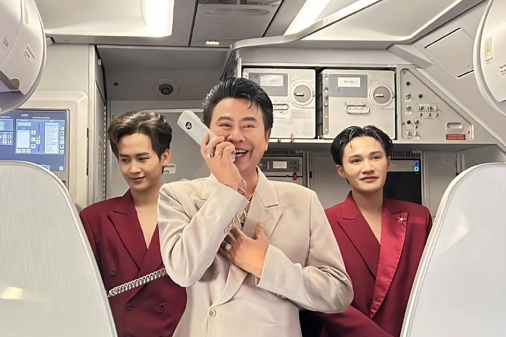 ‘เวียตเจ็ทไทยแลนด์’ มักม่วน! ดึง 3 ดาวดังหมอลำแห่งยุค ‘ระเบียบวาทะศิลป์’ นั่งแท่นพรีเซนเตอร์