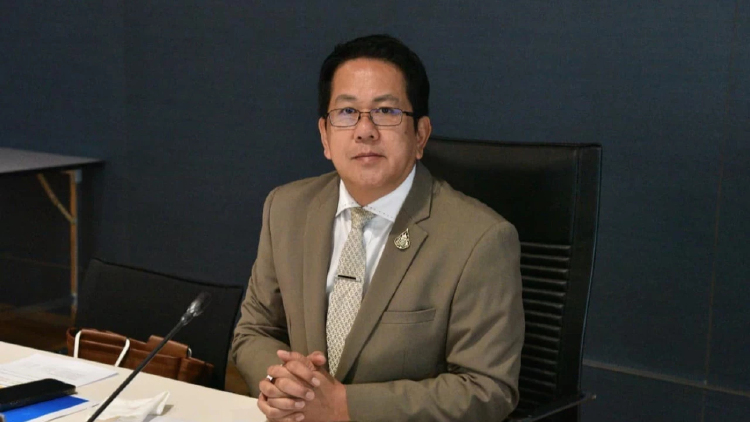'จิรายุ' เล็งยื่น ป.ป.ช. สอบ 'ชัชชาติ' ปม ส่วย-โยกย้ายขรก.-ระบอบอากง
