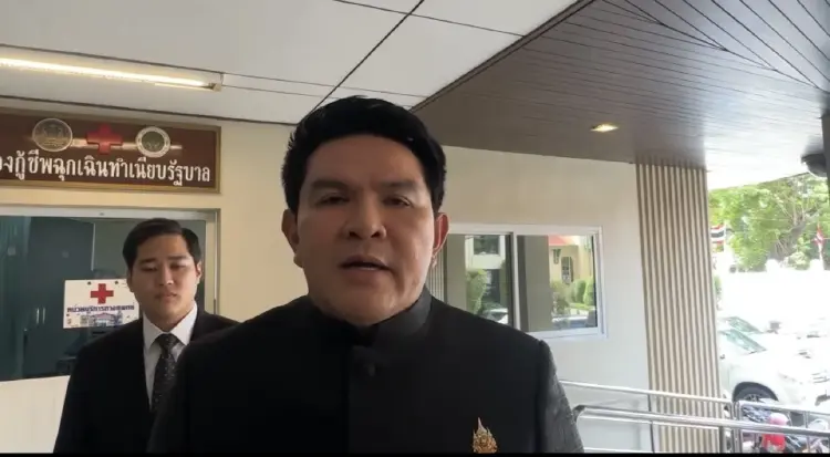 'สุรศักดิ์' เตรียมอัปเกรดท่องเที่ยว  เผย 'ทูตจีน' ขออย่าเหมาเรียก 'จีนเทา'