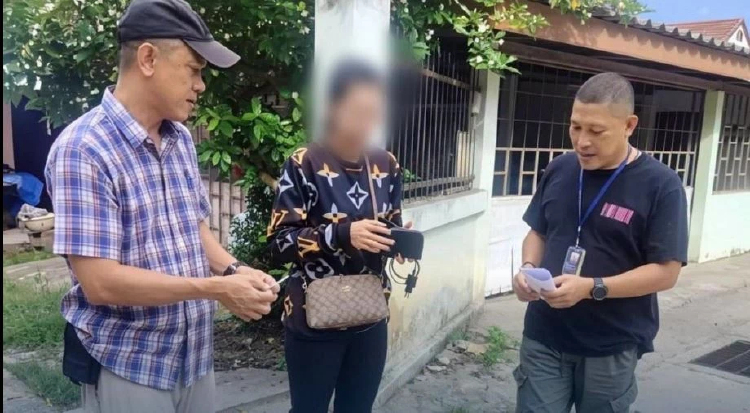 สูญเงิน 21 ล้าน เหยื่อโดนหลอกโอนเงิน บุกจับสาว 31 ที่ราชบุรี
