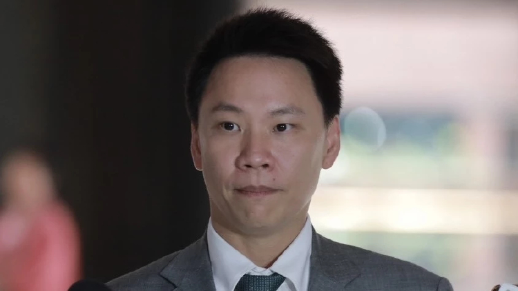‘กล้าธรรม’ ถอนชื่อ ร่างแก้ รธน.ฉบับเพื่อไทย หวั่น ที่มา ‘สสร.’