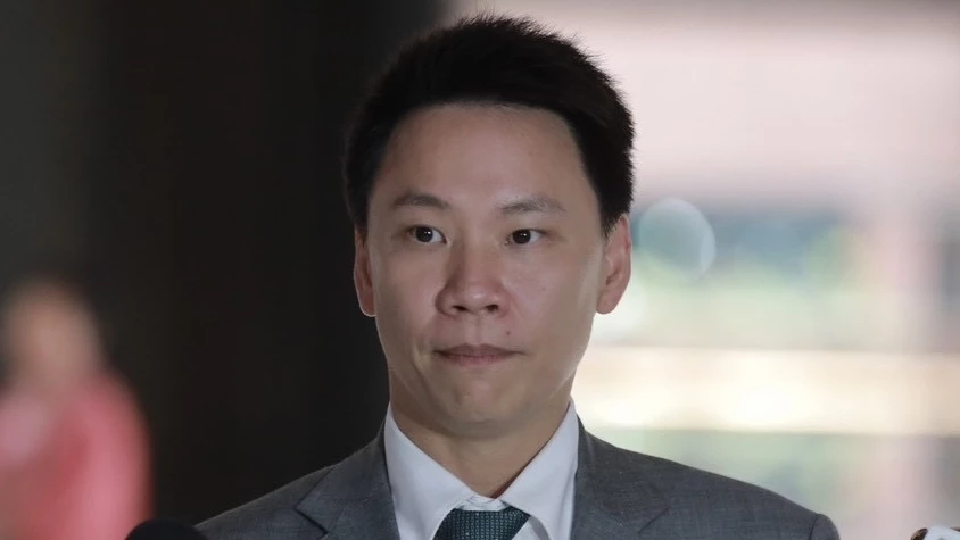 ‘กล้าธรรม’ ถอนชื่อ ร่างแก้ รธน.ฉบับเพื่อไทย หวั่น ที่มา ‘สสร.’
