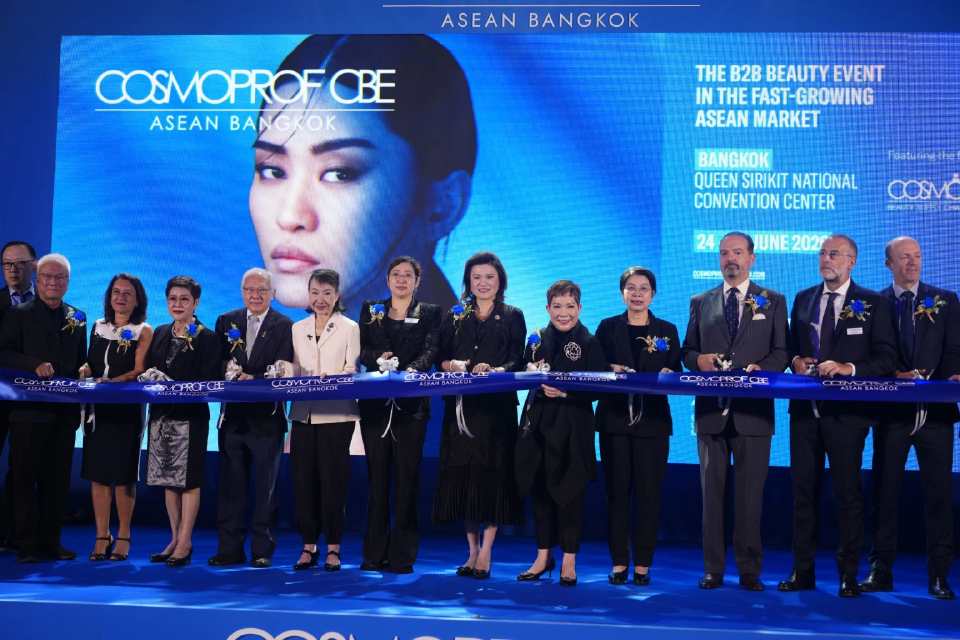เปิดฉากยิ่งใหญ่ ‘งานแสดงสินค้าธุรกิจความงาม ‘ดันธุรกิจความงามไทยสู่เวทีโลก