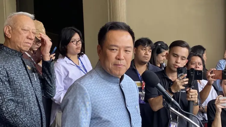 ‘อนุทิน’ โยน ‘เอกนิติ’ ทบทวนสิทธิผู้ถือบัตรสวัสดิการฯ ชี้มีเกณฑ์อยู่แล้ว