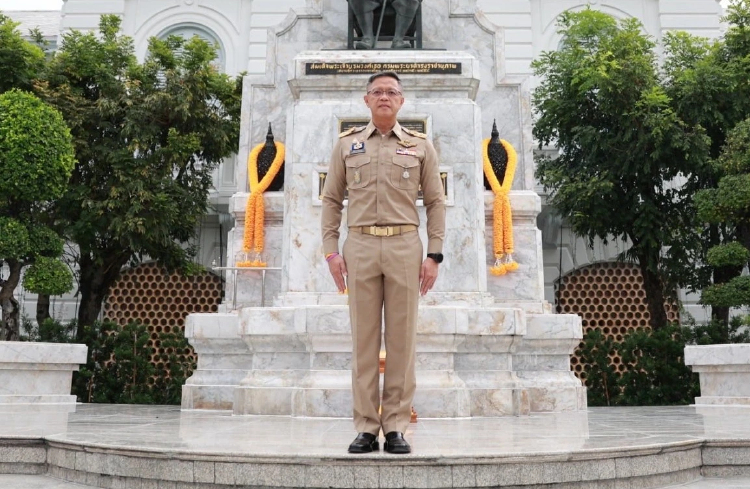 ปลัด มท.สั่งเด้งฟ้าผ่า 'อธิบดี สถ.' เซ่นปมโกงสอบท้องถิ่น 4.5 พันล้าน