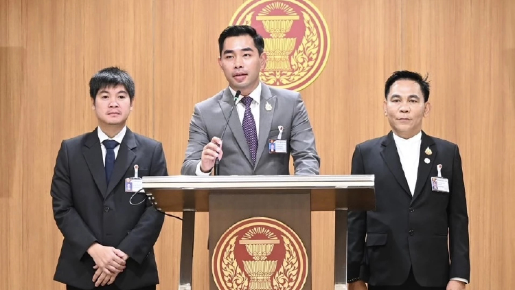 ‘ณัฐชาติ’ จ่อชง ร่างพ.ร.บ.ข้าวฯ ห้ามผูกขาด กดราคา ‘ชาวนา’ ฝ่าฝืนมีโทษ