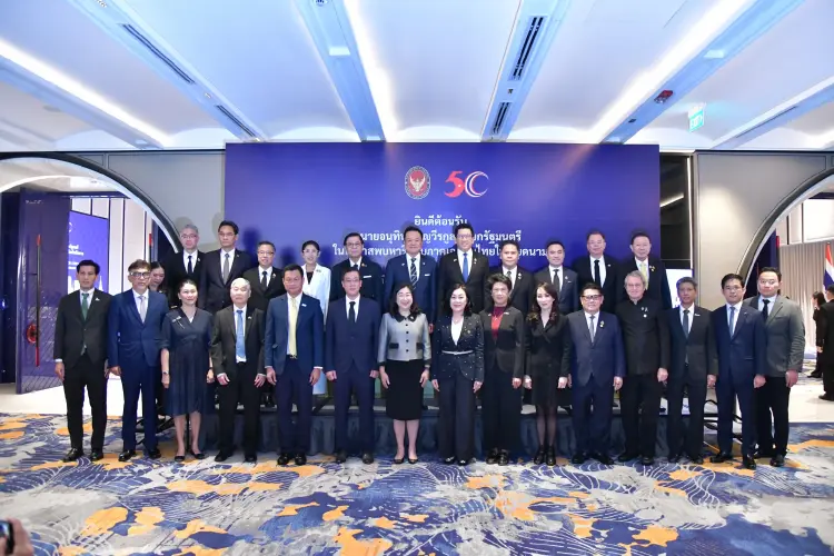 เลขาธิการ EECO ร่วมคณะนายกรัฐมนตรี เยือนฮานอย หนุนความร่วมมือการลงทุนไทย–เวียดนาม