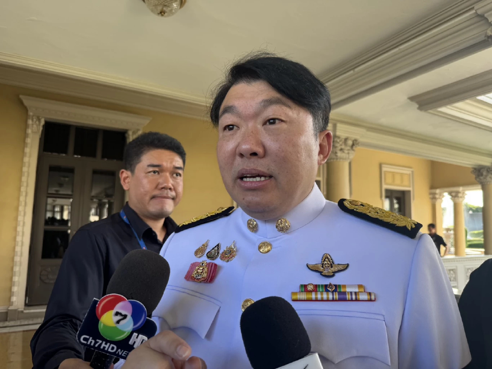 ‘คมนาคม’ยันปรับลดค่าโดยสารตามราคาน้ำมัน อิงดีเซลในประเทศ เตรียมช่วยผู้ประกอบการขนส่งระยะ2