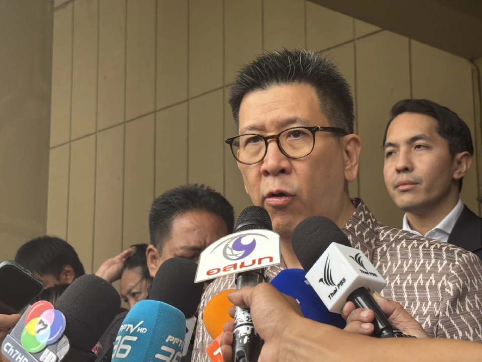 'เอกนิติ' ประชุมบอร์ดสวัสดิการพรุ่งนี้ จ่อปรับเกณฑ์ลูกใช้สิทธิลดหย่อนภาษีทำพ่อ-แม่ เสียสิทธิ์