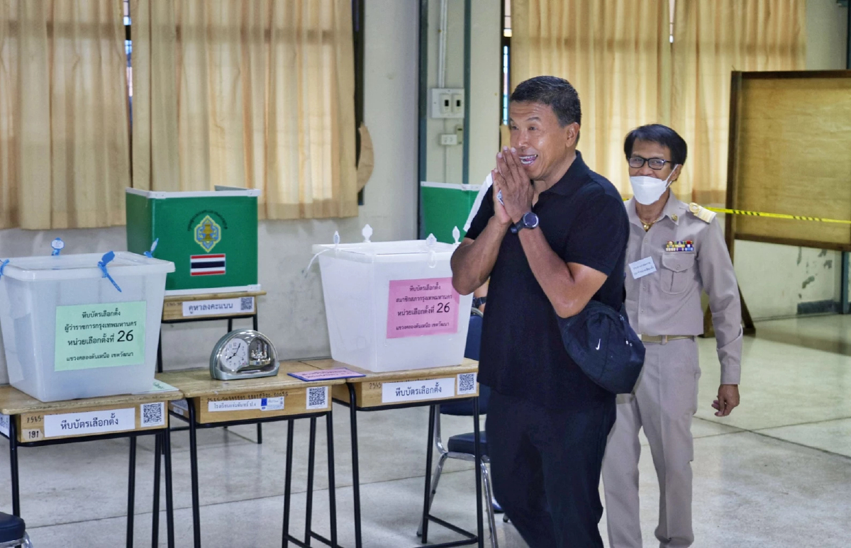 'นิด้าโพล-พระปกเกล้า' เผยผลทำนายเลือกตั้ง กทม. 'ชัชชาติ' นำขาด