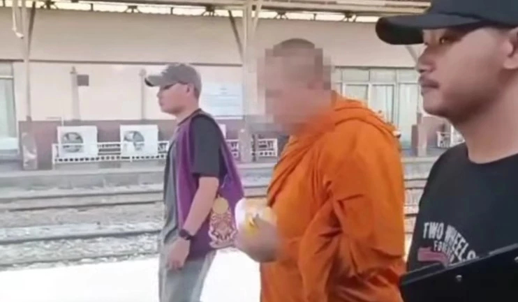 บุกกรุงเทพจับ 'พระ' แอบมาบวช หนีคดีฉ้อโกงหลายล้าน