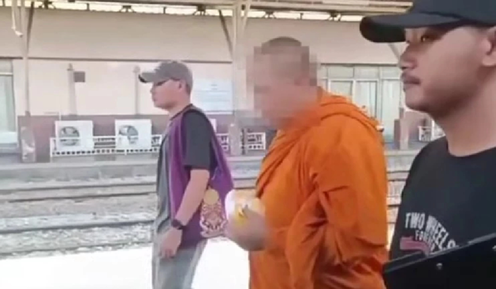 บุกกรุงเทพจับ 'พระ' แอบมาบวช หนีคดีฉ้อโกงหลายล้าน
