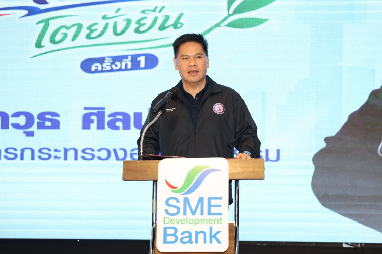 'วราวุธ' คิกออฟมหกรรม 3 มิติ SME D Bank ดันเงินสะพัด 500 ล้าน กระตุ้นท้องถิ่น