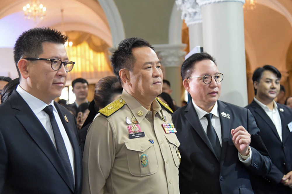 นายกฯ ชี้เงินกู้ตาม พ.ร.ก. 4 แสนล้าน รัฐบาลกูัในประเทศทั้งหมด ในสกุลเงินบาท ดอกเบี้ยต่ำเพียง 1.2%