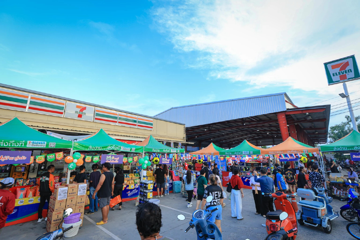 'ตลาดนัดเซเว่นไทยช่วยไทย' สร้างโอกาสใหม่ให้ผู้ค้ารายย่อย