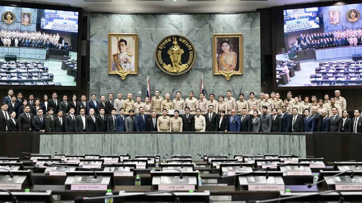 ‘อนุทิน’ เปิดประชุม‘สภากทม.’ ให้สัญญารัฐบาลพร้อมหนุนพัฒนาเมืองหลวง