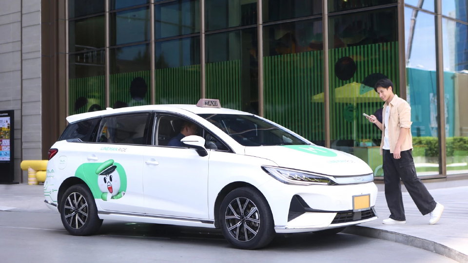 LINE MAN ขยายเครือข่ายรถ EV ตั้งเป้าเพิ่มคนขับ 3,000 รายในสิ้นปี