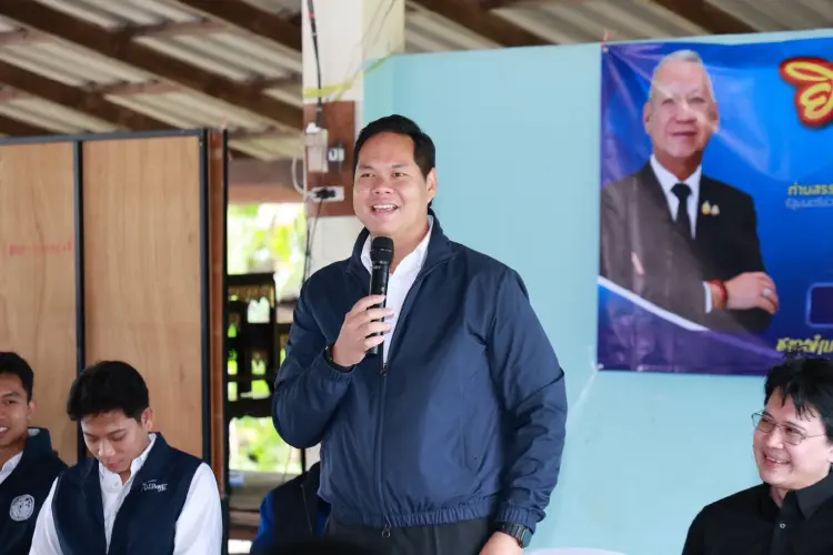 'สรรเพชญ' ลงพื้นที่จ.ชุมพร แก้ขุดลอกร่องน้ำคลองปะทิว - คลองบางสน