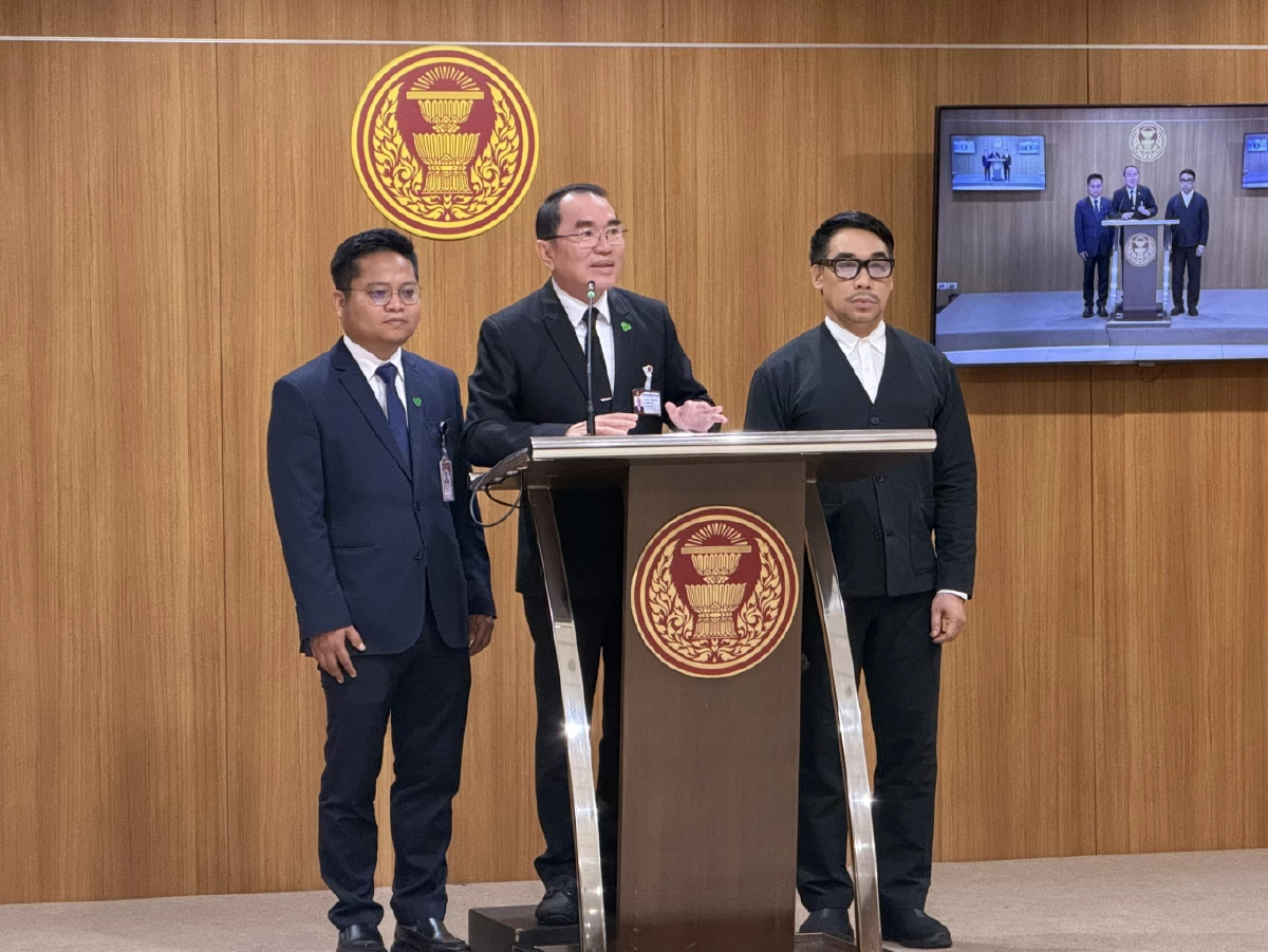 'วรงค์' ซัด 'เอกนิติ' ทำงานห้องแอร์ กรองเข้มบัตรคนจน พลาดสิทธิ