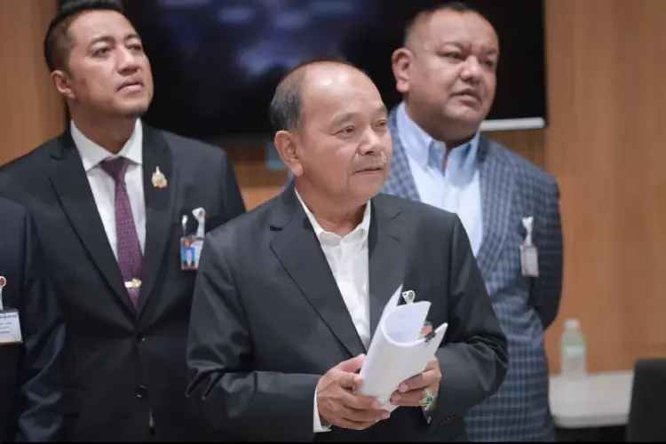 'กล้าธรรม' ชงแก้ พ.ร.บ.ฮัจย์ หลังผู้แสวงบุญ 150 คน ถูกลอยแพ