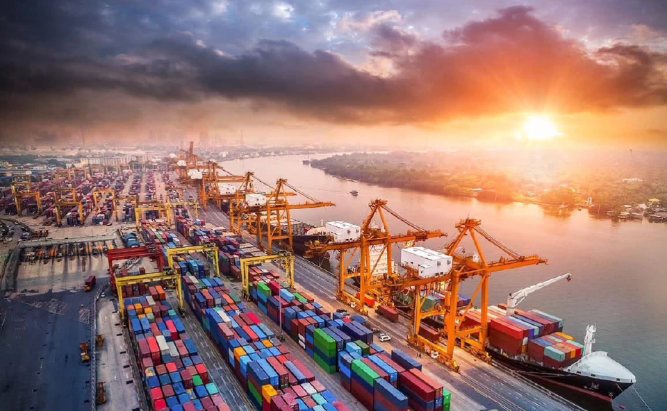 พลิกโฉมคลองเตย! ดัน 'ท่าเรือกรุงเทพ' สู่ World Class Port
