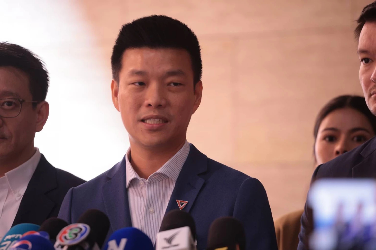'ณัฐพงษ์' กาง 3 ข้อความล้มเหลวนายกฯ ข่าวฉาวรัฐบาลวนถึงมหาดไทย